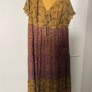 Chic Leopard and Floral Maxi Dress